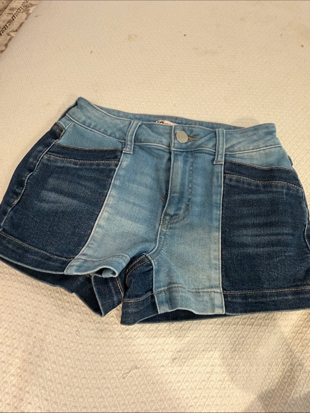 SO Two-Tone Blue Patchwork Denim Shorts